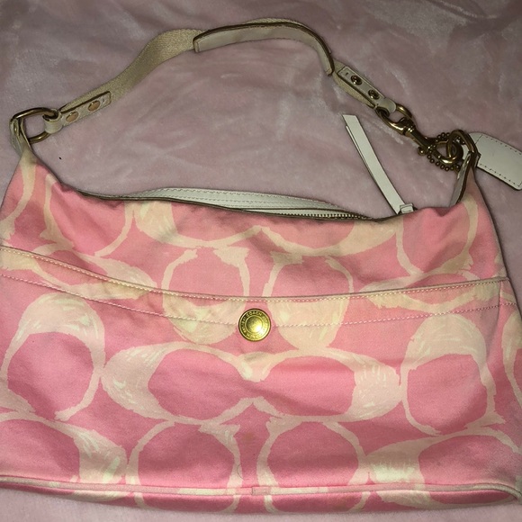 Coach Handbags - Pink Coach bag
